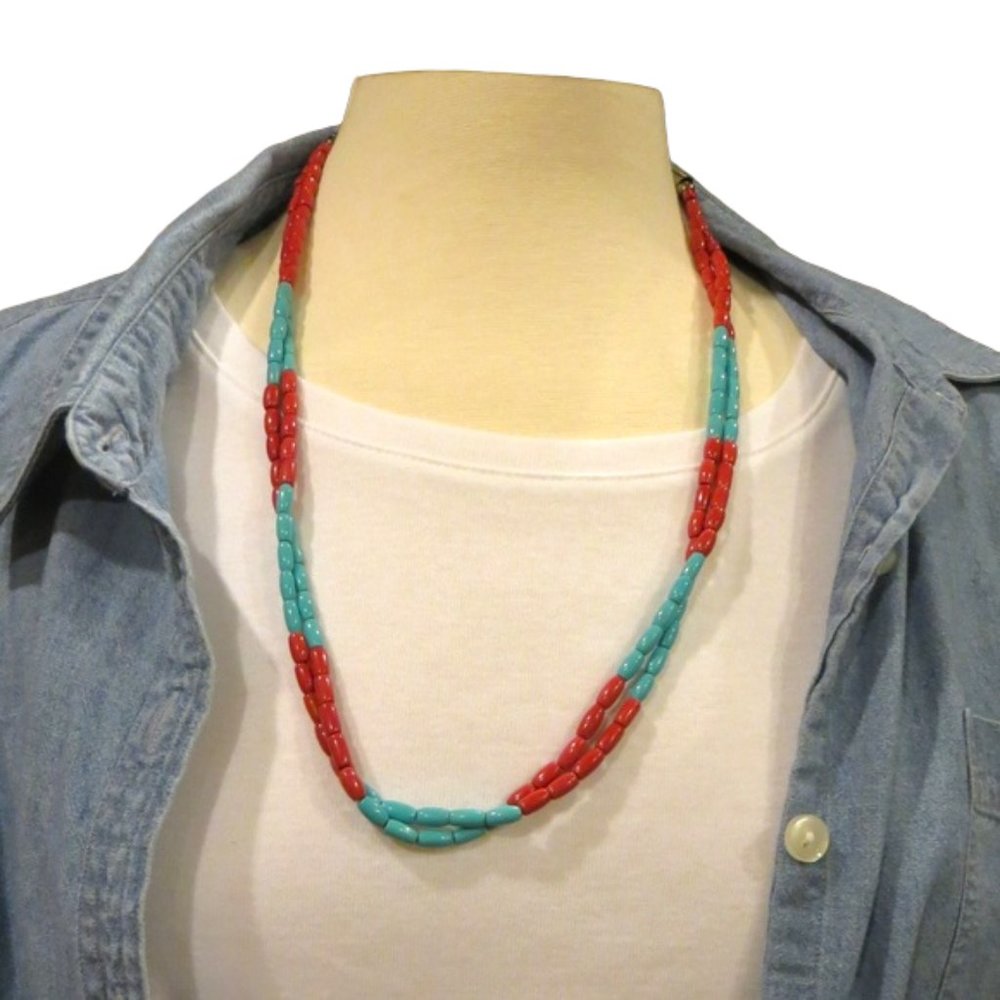 Beautiful Southwestern Red and Turquoise Vintage Necklace - Picture 2 of 13